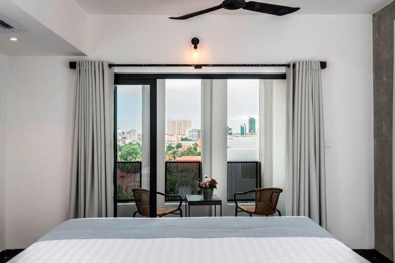 Aquarius Hotel And Urban Resort