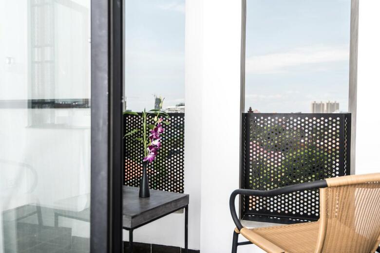 Aquarius Hotel And Urban Resort