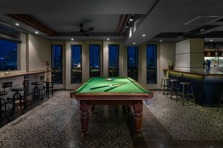 Aquarius Hotel And Urban Resort