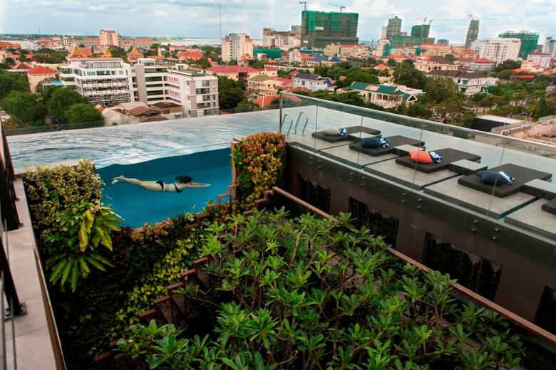 Aquarius Hotel And Urban Resort