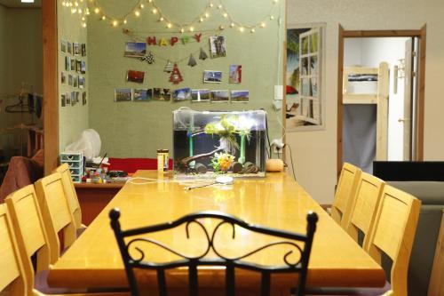 Hostal Baozen Guesthouse