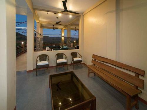 Hotel The Riverhouse