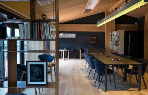 Hangzhou Nook Hotel