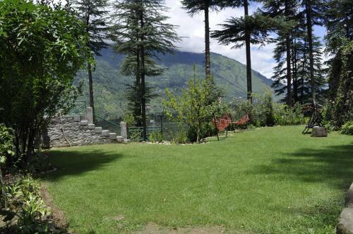 Hotel Heritage Village Resort
