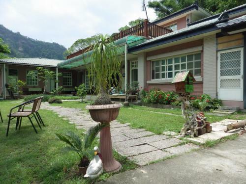 Hostal Fourseasons Bozhu Villa