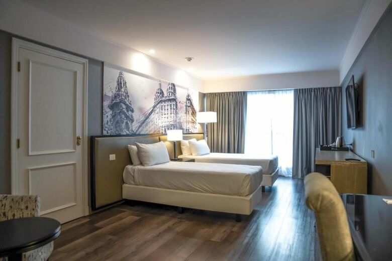 Hotel Doubletree By Hilton Buenos Aires
