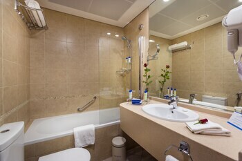 Apartamento Roda Metha Suites