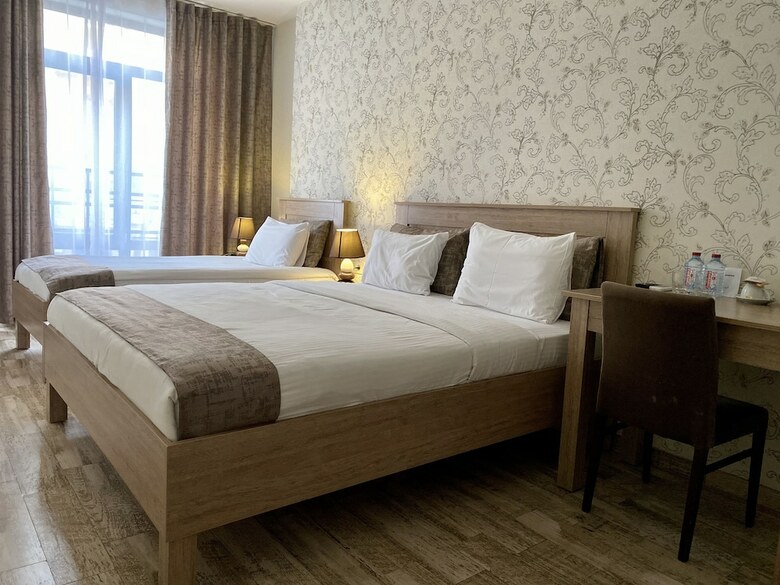 Nizami Street Hotel