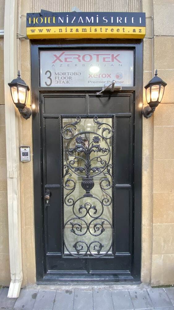 Nizami Street Hotel