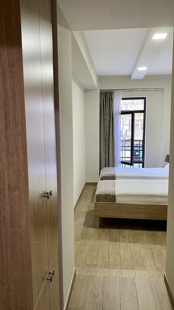 Nizami Street Hotel