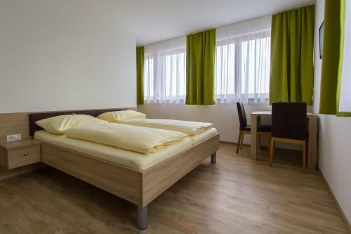 Weingut - G�stezimmer Resch Ludwig Vlg. Powoden