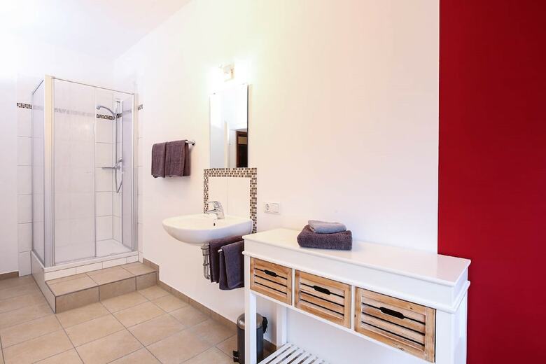 Hostal Pension Leonardo