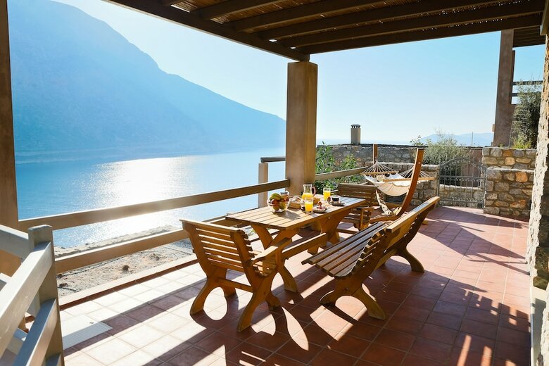 Villa Petra Boutique Homes