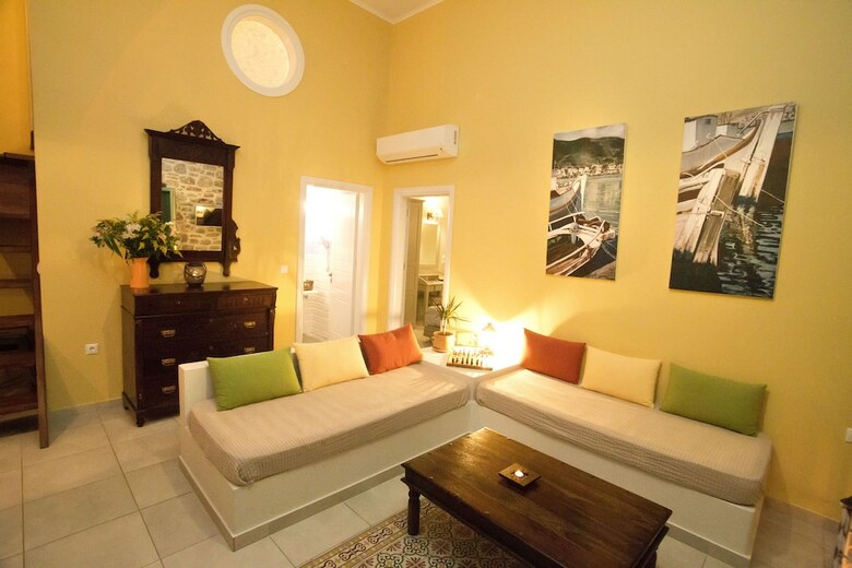 Villa Petra Boutique Homes