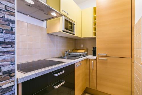 Fucane Apartments