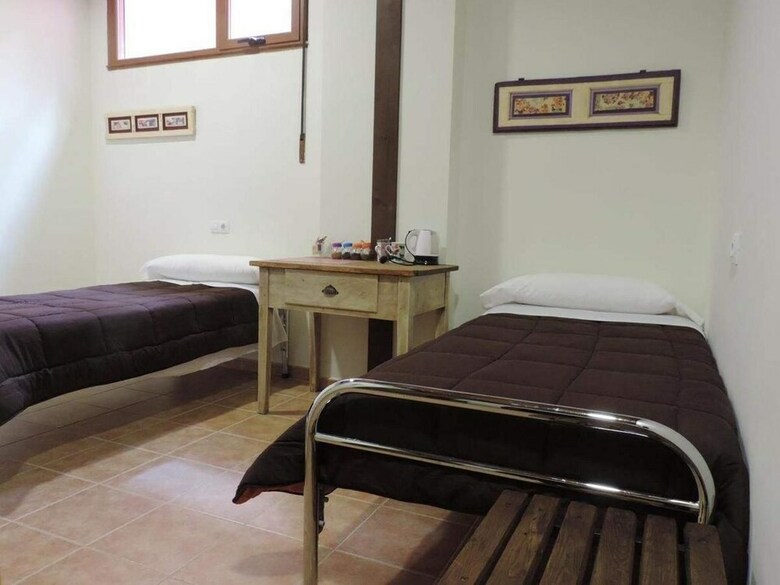 Albergue Santo Tom�s De Canterbury