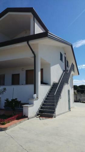 Apartamento Appartamento Tra Mare E Lago