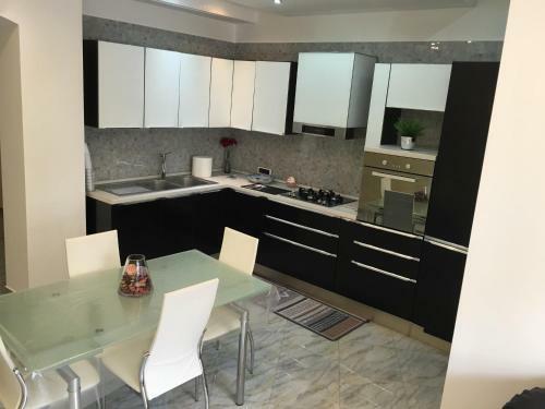 Supera Napoli Apartment
