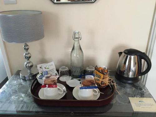 Hostal Dolphin Guest House
