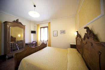 Hotel Merlini