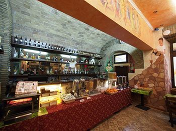 Hostal Alessandro Palace