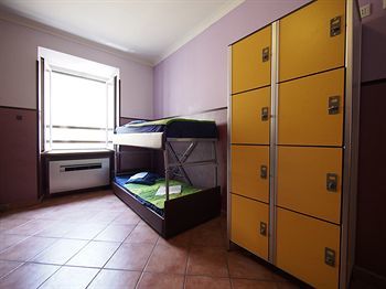 Hostal Alessandro Palace