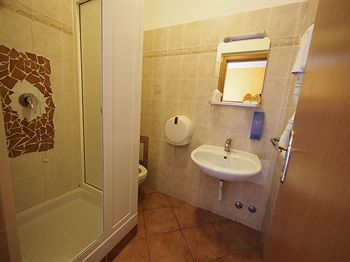 Hostal Alessandro Palace