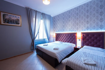 Hostal Alessandro Palace