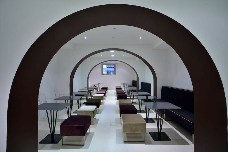 Rome Life Hotel
