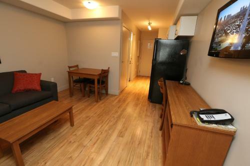 Hotel Platinum Residences