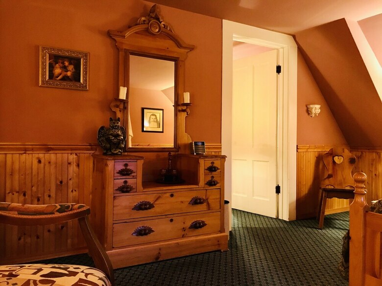 Bed & Breakfast Arden Forest Inn