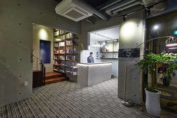 Hotel The May