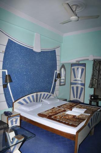 Hotel Pratiksha
