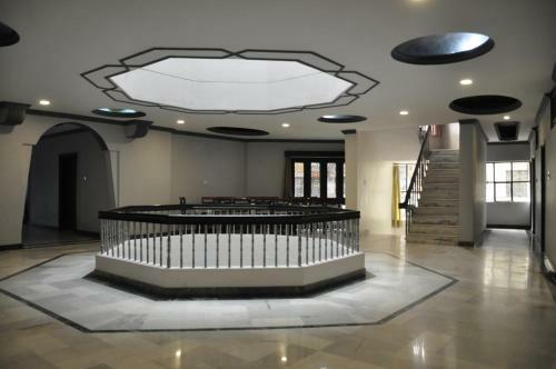 Hotel Pratiksha