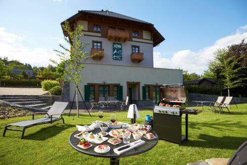 Hostal Pension Je?n�k