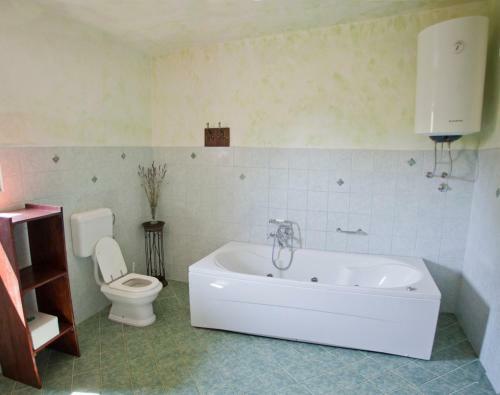 Holiday Home Stancija Becic