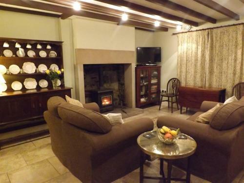 Hillis Close Farm Cottage