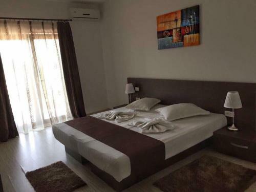 Hostal Mrc Resort Mamaia Nord