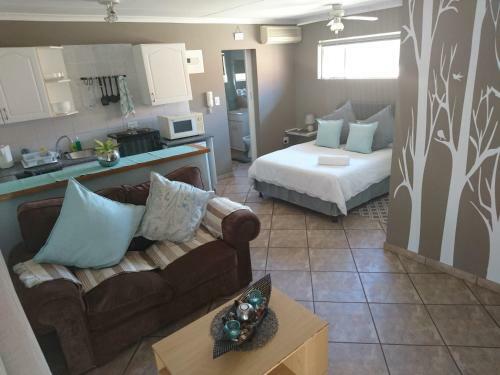 Hostal Razel Lodge