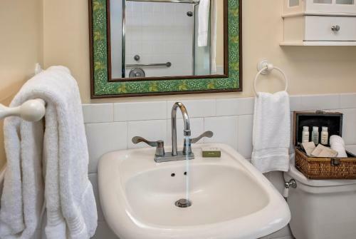 Bed & Breakfast The Old Wailuku Inn At Ulupono