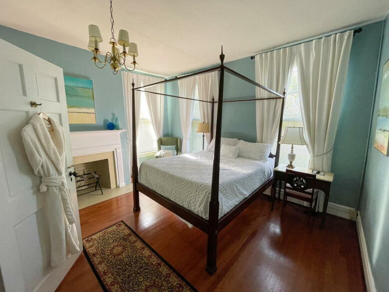 Bed & Breakfast Meadows Inn