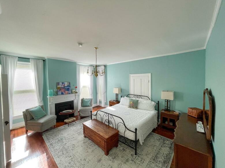 Bed & Breakfast Meadows Inn