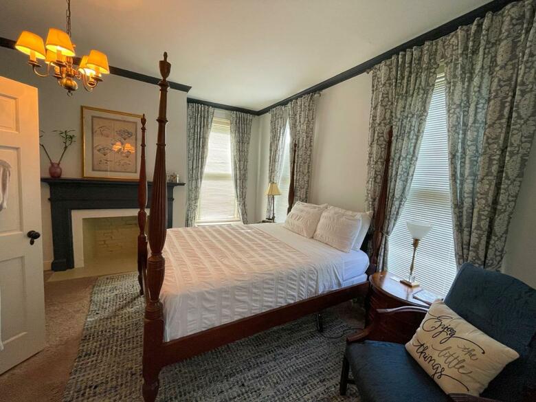Bed & Breakfast Meadows Inn