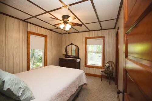 Hotel Mission Springs Resort