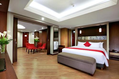 Hotel Aston Sentul Lake Resort & Conference Center