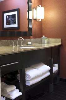 Hotel Doubletree By Hilton Austin Un
