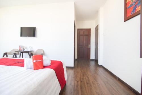Hotel Reddoorz Premium Near Bai Sau