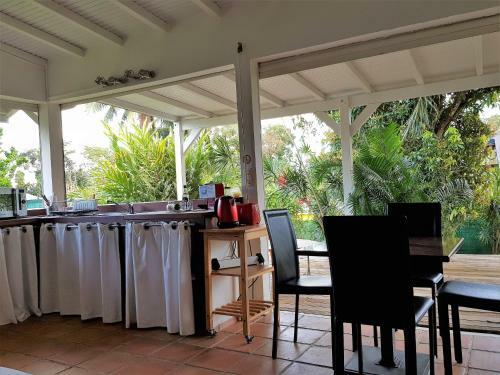 Hostal Habitation Villa Les Cassias