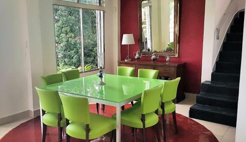 Hostal Habitation Villa Les Cassias