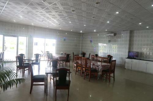 Funworld Plaza Hotel